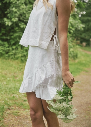 Svetlana linen top White Neo Noir